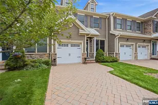 1005 Whitney Ln, Allendale, NJ 07401 - Photo 3
