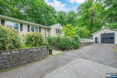 9 Albert Street, West Milford, NJ 07480 - Photo 1