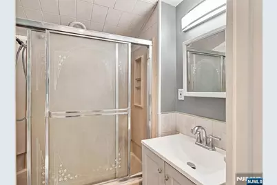 39 La France Avenue, Bloomfield, NJ 07003 - Photo 23