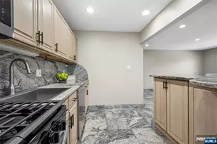 50 Lindsley Road 4, Cedar Grove, NJ 07009 - Photo 11
