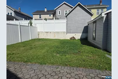 9 Hillside Place, North Arlington, NJ 07031 - Photo 5