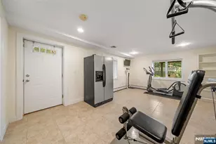 233 Knox Ave C0001, Cliffside Park, NJ 07010 - Photo 21