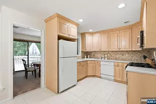 5 Valen Ct 1, Franklin Lakes, NJ 07417 - Photo 17