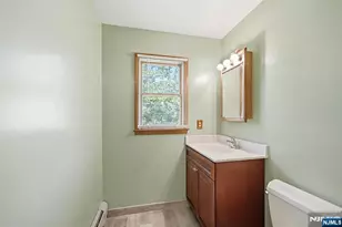 5 Apshawa Cross Rd, West Milford, NJ 07480 - Photo 15