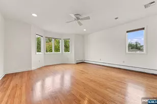 16 Sunset Dr, Nutley, NJ 07110 - Photo 29