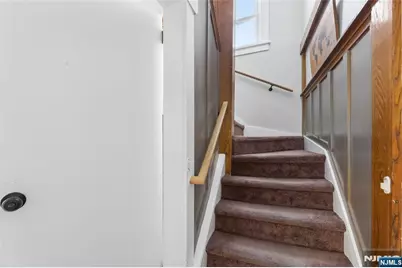 32 Barrington Avenue, Clifton, NJ 07011 - Photo 27