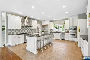 696 Saddle River Rd, Ho Ho Kus, NJ 07423 - Photo 11