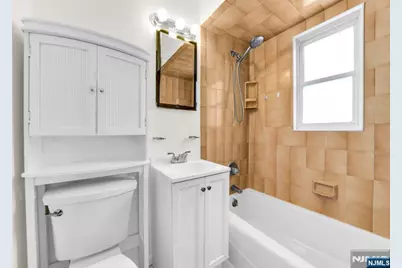 30 Pequannock Avenue, Pompton Lakes, NJ 07442 - Photo 11