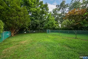 30 Pequannock Ave, Pompton Lakes, NJ 07442 - Photo 21