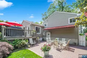 152 Coles Ave, Hackensack, NJ 07601 - Photo 29