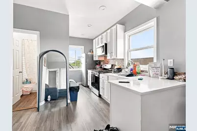 132-134 4th Street, Elizabeth, NJ 07206 - Photo 3