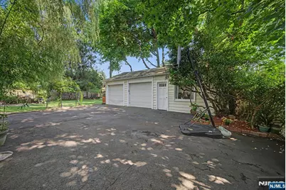 26 Day Avenue, Tenafly, NJ 07670 - Photo 39