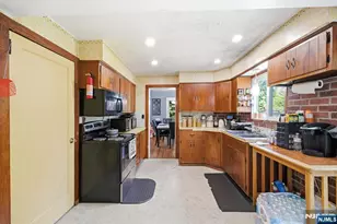 65 Marshall Hill Rd, West Milford, NJ 07480 - Photo 17