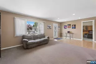 56 Chesapeake Ave, Parsippany, NJ 07034 - Photo 5