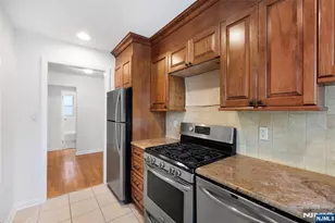 349 Bloomfield Ave 33, Verona, NJ 07044 - Photo 5