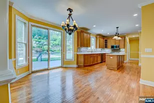 7 Bonnieview Ln, Montville Township, NJ 07082 - Photo 9