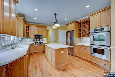 7 Bonnieview Lane, Montville Township, NJ 07082 - Photo 11