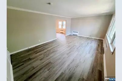 240-242 Wainwright Street, Newark, NJ 07112 - Photo 13