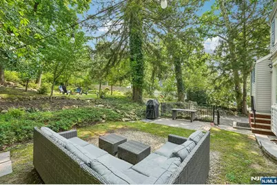112 Fairview Avenue, West Orange Township, NJ 07052 - Photo 35