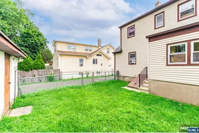 97 Elberon Avenue, Hawthorne, NJ 07506 - Photo 27
