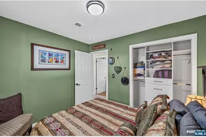 66 Redwood Avenue, Wayne, NJ 07470 - Photo 15