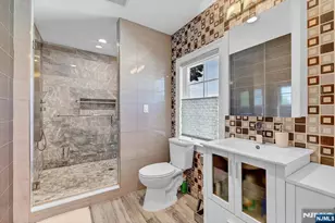 238 Walter Ave, Hasbrouck Heights, NJ 07604 - Photo 23