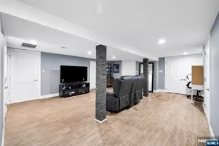 238 Walter Ave, Hasbrouck Heights, NJ 07604 - Photo 33