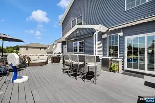 238 Walter Ave, Hasbrouck Heights, NJ 07604 - Photo 43