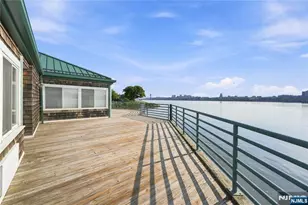 200 Grand Cove Way 4J, Edgewater, NJ 07020 - Photo 39