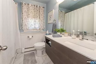 45 Erie Ave, Midland Park, NJ 07432 - Photo 25