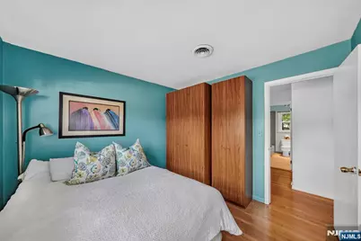 13 Friar Way, Wayne, NJ 07470 - Photo 19