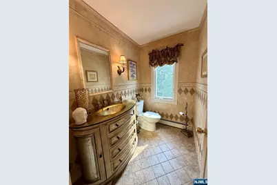 92 Cheyenne Way, Wayne, NJ 07470 - Photo 7