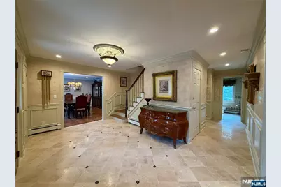 92 Cheyenne Way, Wayne, NJ 07470 - Photo 3