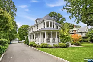 189 Highfield Ln, Nutley, NJ 07110 - Photo 3