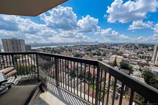 770 Anderson Ave 23N, Cliffside Park, NJ 07010 - Photo 3