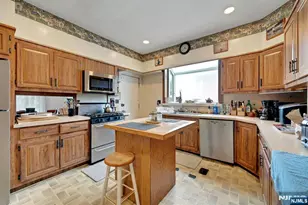 111 Grand Pl, Kearny, NJ 07032 - Photo 13
