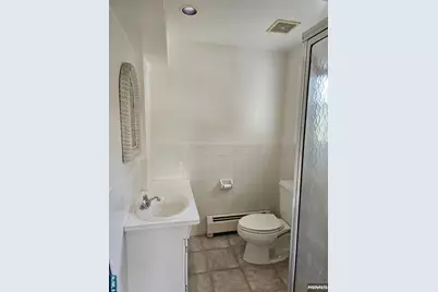 99 Bradley Avenue, Bergenfield, NJ 07621 - Photo 7
