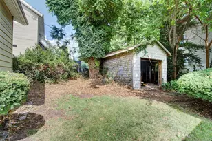 8 Whitman Ave, East Orange, NJ 07017 - Photo 3