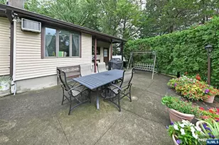 393 Gregory Rd, Paramus, NJ 07652 - Photo 27