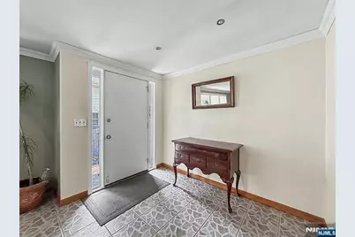 8 Martin Road, Verona, NJ 07044 - Photo 7