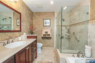 138 Day Ct, Mahwah, NJ 07430 - Photo 17