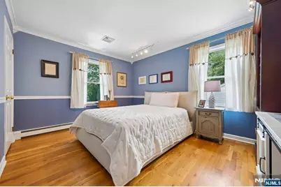 364 Piermont Avenue, Hillsdale, NJ 07642 - Photo 17