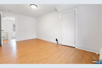 18 Winfield Street, West Orange Township, NJ 07052 - Photo 21