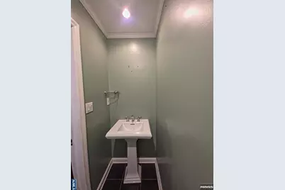 88 Richmond Street, Newark, NJ 07103 - Photo 5