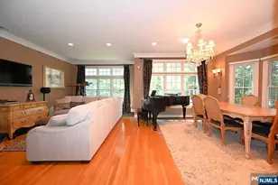 608 Stonewall Ct, Wyckoff Township, NJ 07481 - Photo 15
