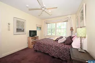 608 Stonewall Ct, Wyckoff Township, NJ 07481 - Photo 21