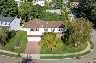 45 Holyoke Rd, Wayne, NJ 07470 - Photo 7