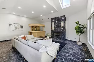 45 Holyoke Rd, Wayne, NJ 07470 - Photo 19