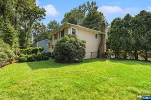29 Woodland Rd, Demarest, NJ 07627 - Photo 23