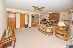 459 Tulane Ct, Paramus, NJ 07652 - Photo 19